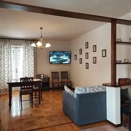 Tiziana House Apartment